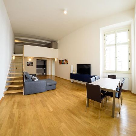 Prague Apartments Sokolovska 91 Ngoại thất bức ảnh