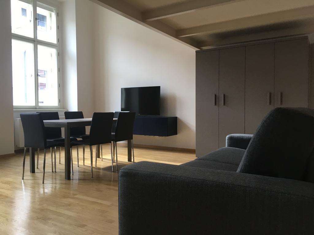 Prague Apartments Sokolovska 91 Ngoại thất bức ảnh