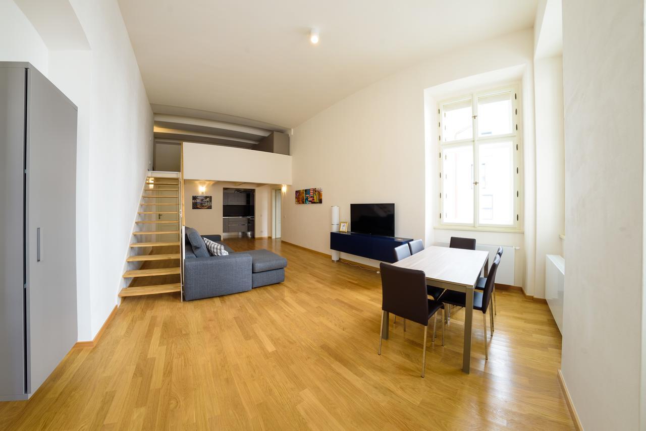 Prague Apartments Sokolovska 91 Ngoại thất bức ảnh